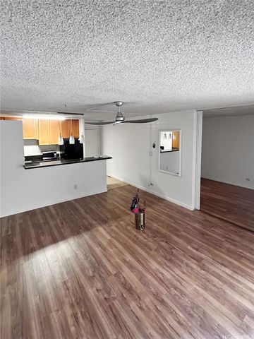 411 Kaiolu Street 203, Honolulu, HI 96815