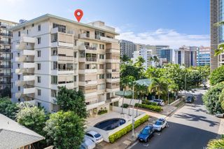 411 Kaiolu Street 203, Honolulu, HI 96815