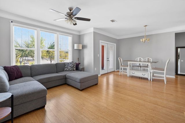 1322 Rosewood Lane, Mount Pleasant, SC 29464