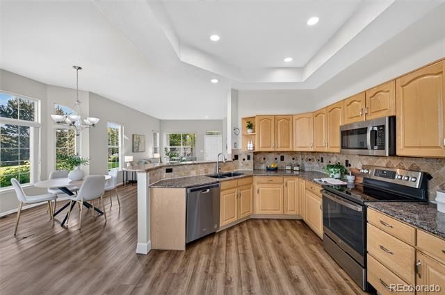 21 Woodland Circle, Highlands Ranch, CO 80126
