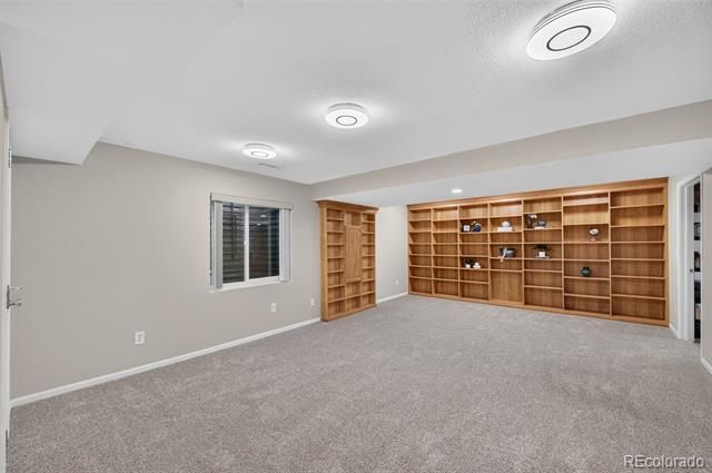 21 Woodland Circle, Highlands Ranch, CO 80126