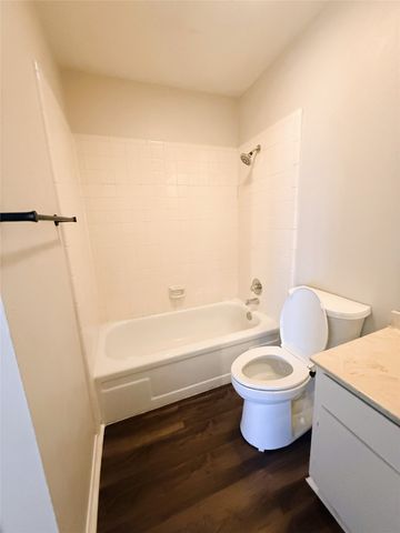 841 Annapolis Drive, Fort Worth, TX 76108