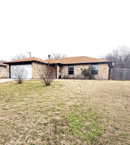 841 Annapolis Drive, Fort Worth, TX 76108