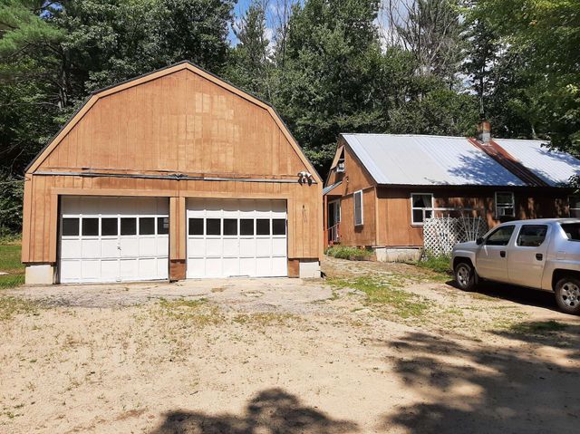 14 Easy Avenue, Albany, NH 03818