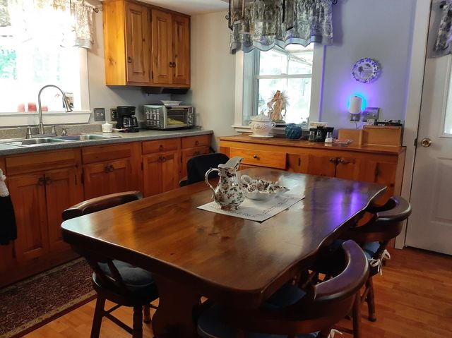 14 Easy Avenue, Albany, NH 03818