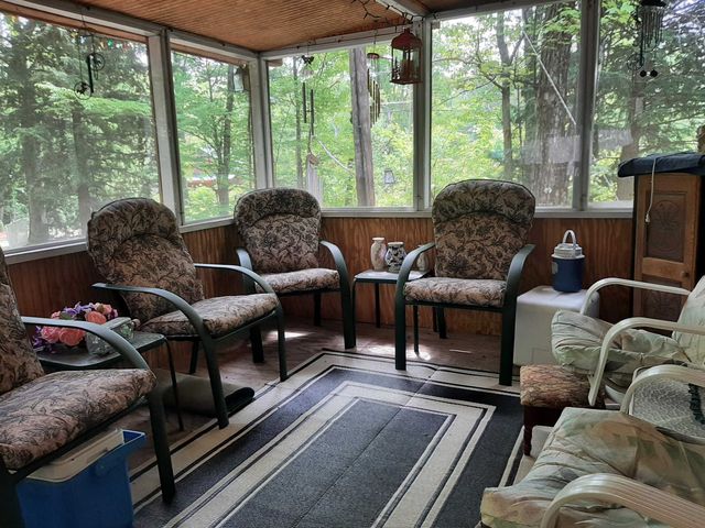 14 Easy Avenue, Albany, NH 03818