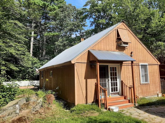 14 Easy Avenue, Albany, NH 03818