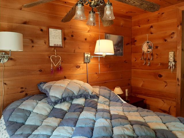 14 Easy Avenue, Albany, NH 03818
