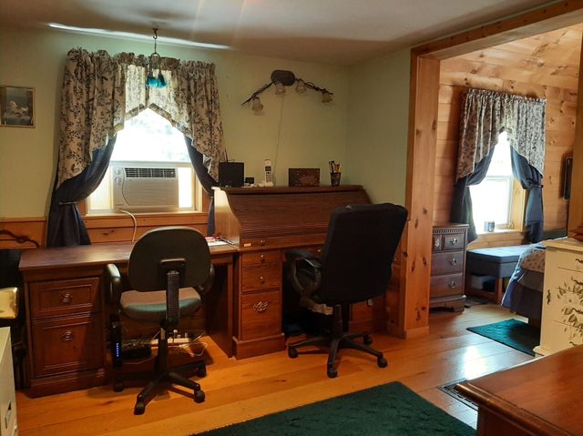 14 Easy Avenue, Albany, NH 03818