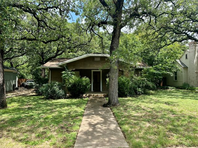 2309 Primrose Avenue, Fort Worth, TX 76111