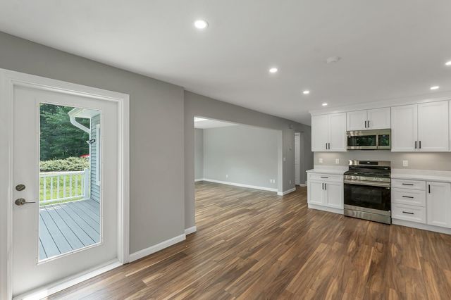 34 Kristen Drive, Laconia, NH 03246