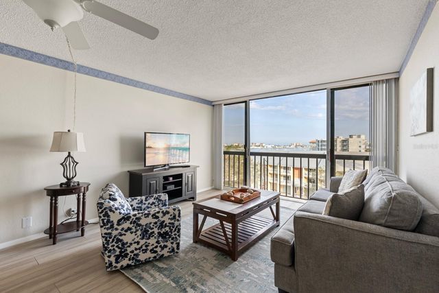 255 DOLPHIN POINT 513, Clearwater Beach, FL 33767