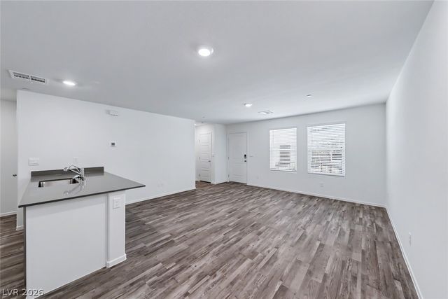 7368 Joanna Brook Street, North Las Vegas, NV 89084
