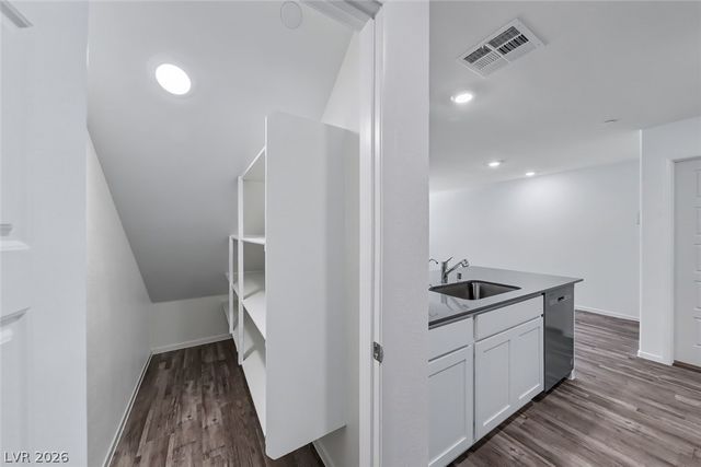 7368 Joanna Brook Street, North Las Vegas, NV 89084
