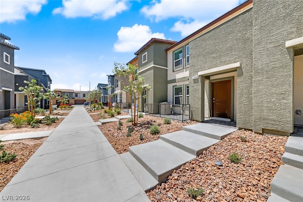 7368 Joanna Brook Street, North Las Vegas, NV 89084