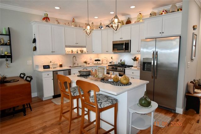 107 Old River Road 86, Lincoln, RI 02865