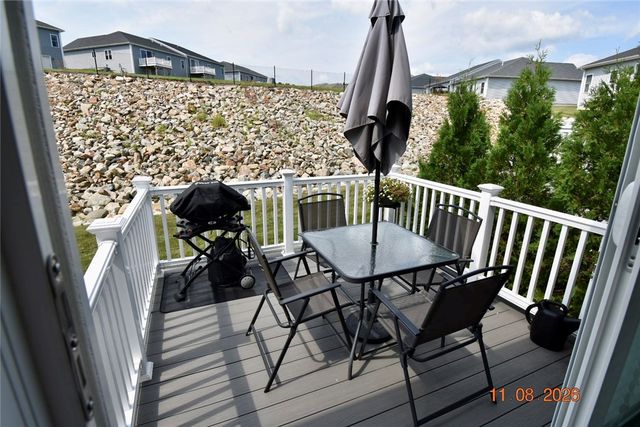 107 Old River Road 86, Lincoln, RI 02865