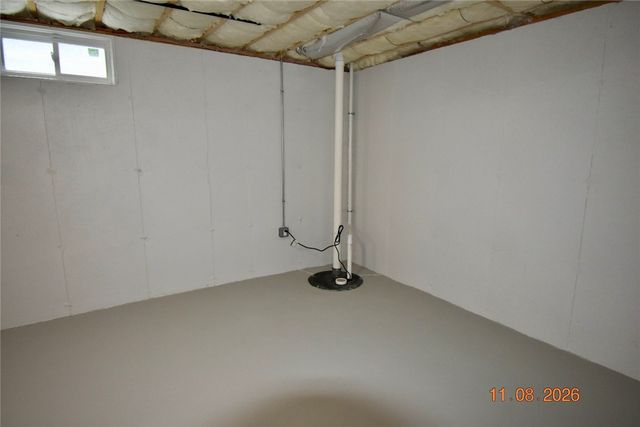 107 Old River Road 86, Lincoln, RI 02865