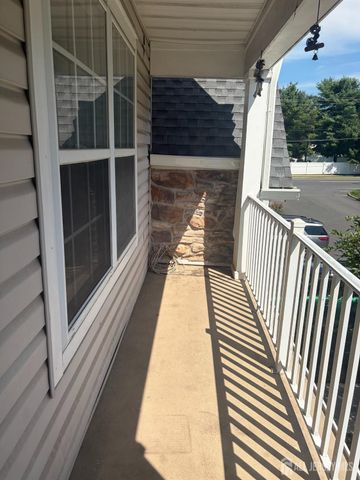 14 Prestwick Way, Edison, NJ 08820