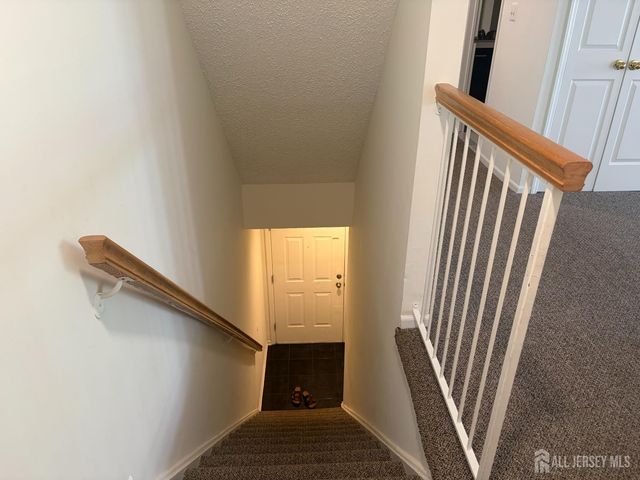 14 Prestwick Way, Edison, NJ 08820