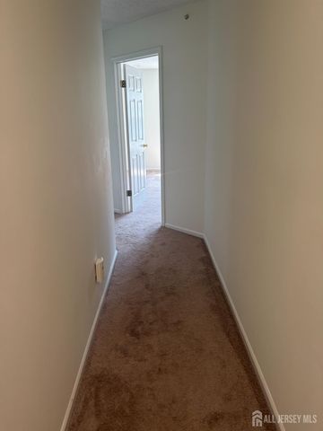 14 Prestwick Way, Edison, NJ 08820