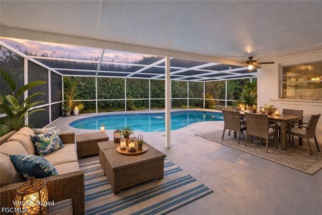 912 Entrada DR S, Fort Myers, FL 33919