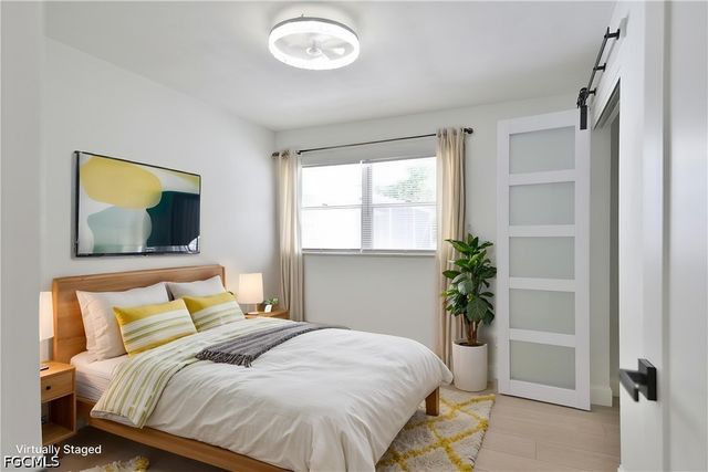 912 Entrada DR S, Fort Myers, FL 33919