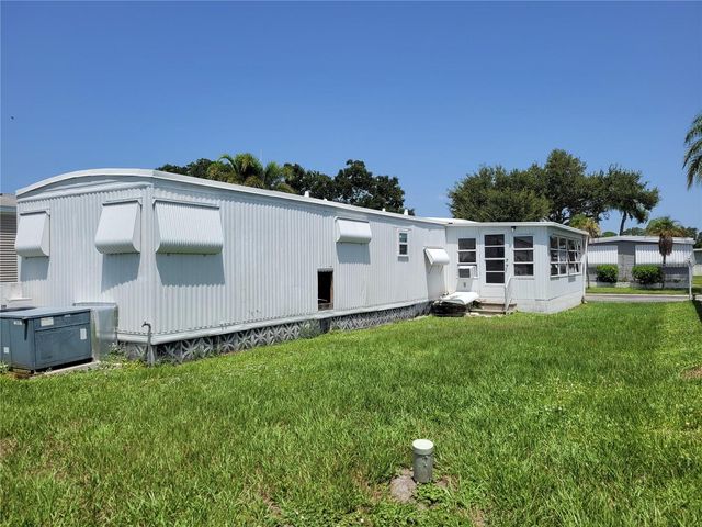 3332 SPANISH OAK TERRACE, Sarasota, FL 34237