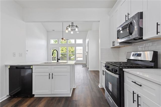 413 Reynoldston Way, Suwanee, GA 30024