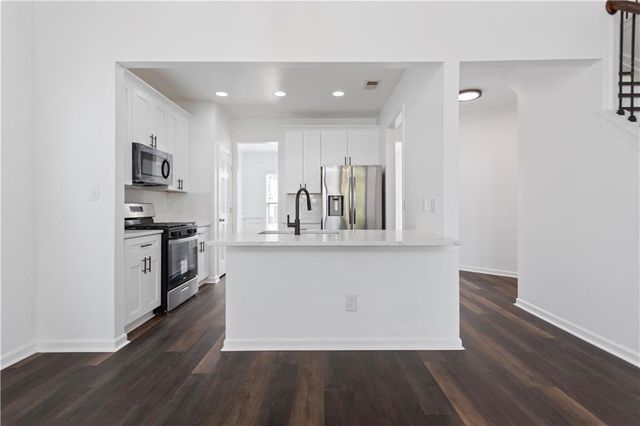 413 Reynoldston Way, Suwanee, GA 30024