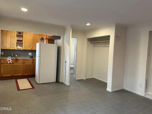 2422 Alameda Avenue, Ventura, CA 93003