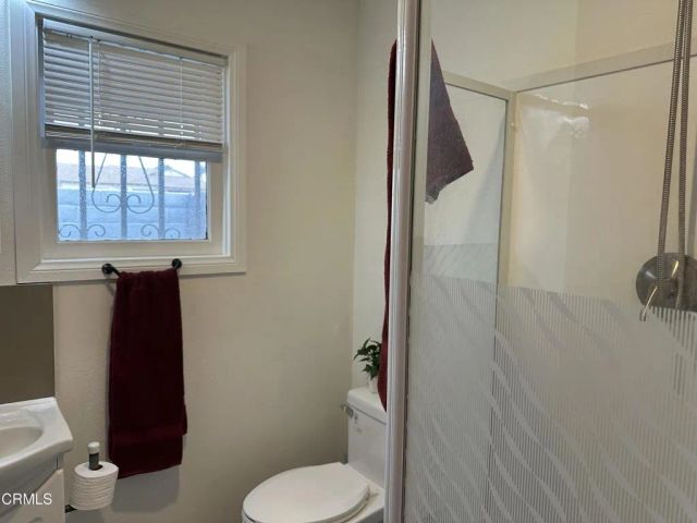 2422 Alameda Avenue, Ventura, CA 93003
