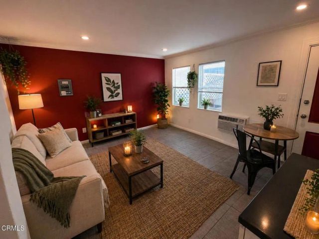 2422 Alameda Avenue, Ventura, CA 93003