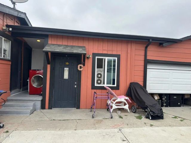 2422 Alameda Avenue, Ventura, CA 93003