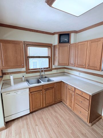 1108 E Main Street 1108 E Main Street, Troy, OH 45373