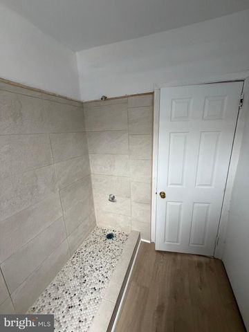 5421 BEAUMONT AVE, Philadelphia, PA 19143