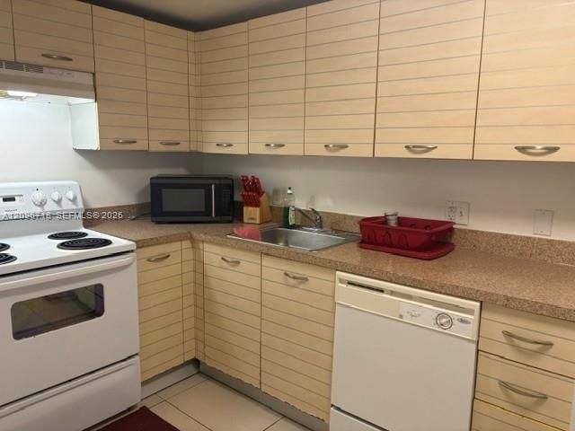 2217 NW 7th Street 1202, Miami, FL 33125