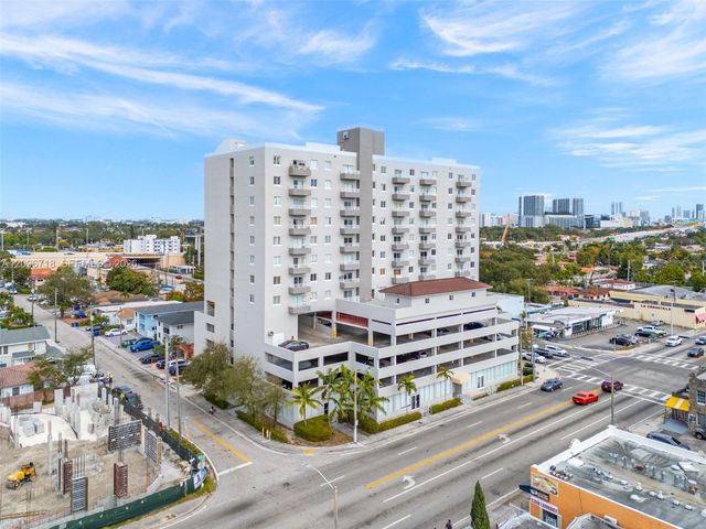 2217 NW 7th Street 1202, Miami, FL 33125