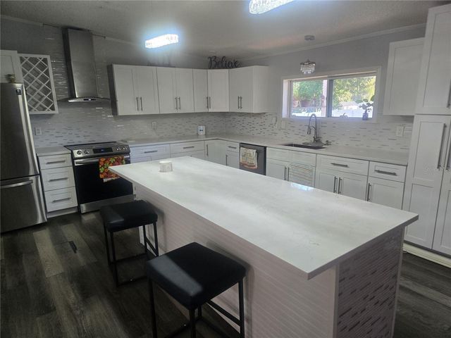 4314 LANE ROAD, Zephyrhills, FL 33541