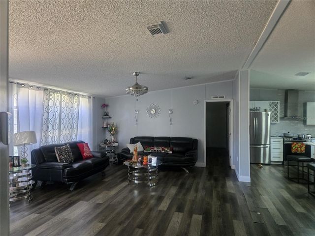 4314 LANE ROAD, Zephyrhills, FL 33541