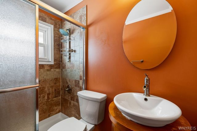 1358 Caravelle Drive, Niagara Falls, NY 14304