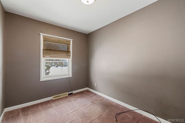 1358 Caravelle Drive, Niagara Falls, NY 14304