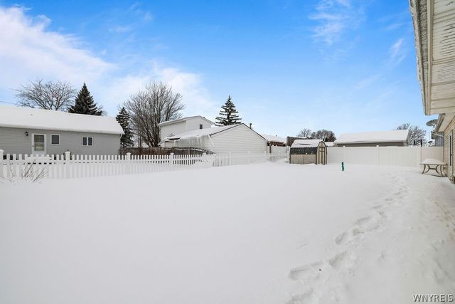 1358 Caravelle Drive, Niagara Falls, NY 14304