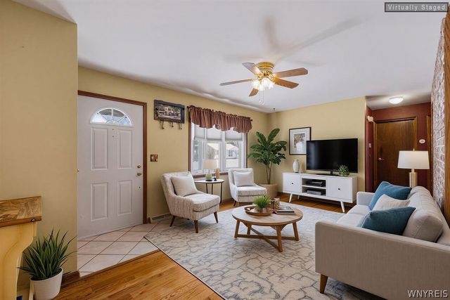 1358 Caravelle Drive, Niagara Falls, NY 14304