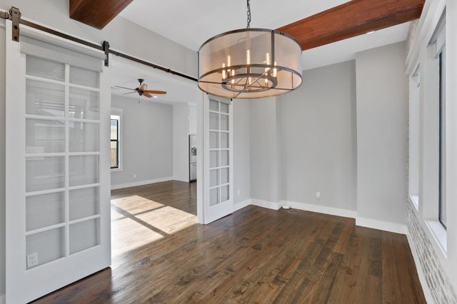 914 Robbie Street, Houston, TX 77009