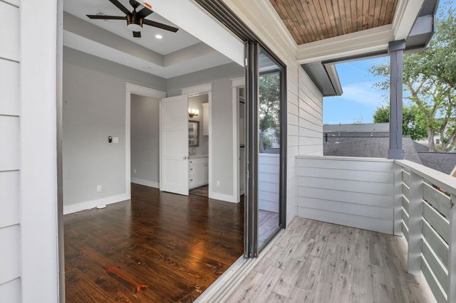 914 Robbie Street, Houston, TX 77009