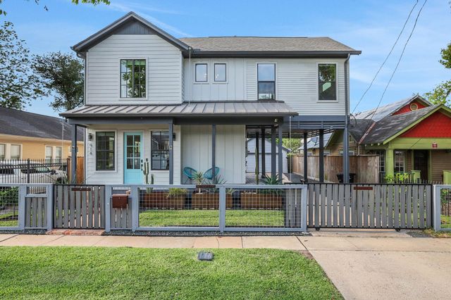 914 Robbie Street, Houston, TX 77009