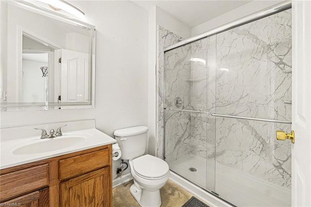 3421 Glen Lyon Drive, Winston-salem, NC 27103