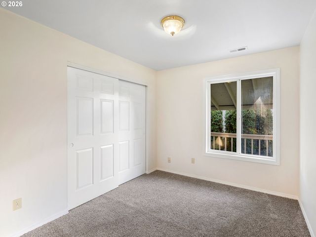 3220 MIDWAY Rd, Hood River, OR 97031