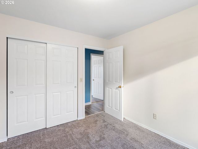 3220 MIDWAY Rd, Hood River, OR 97031